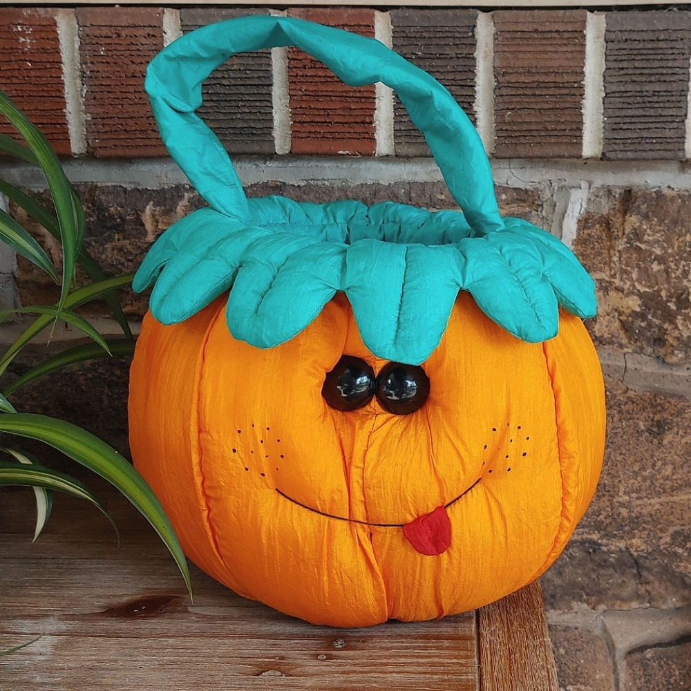Vintage 93' Jack-O-Lantern Trick or Treat Tote